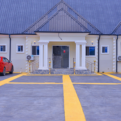 Where beauty meets comfort—experience the charm of Gladben Exclusive Hotel from the moment you arrive.